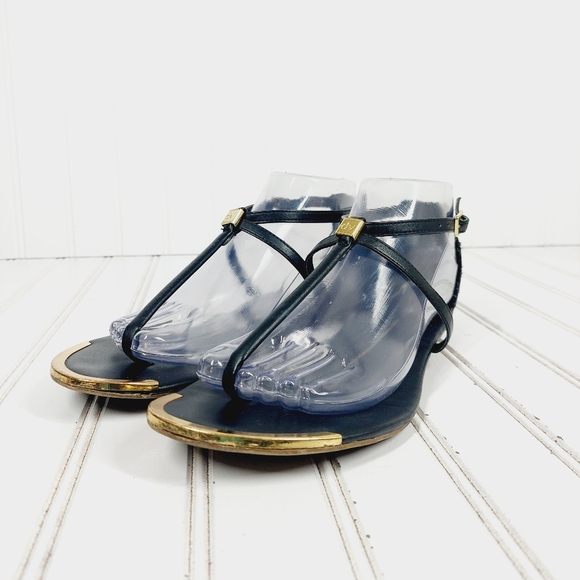 DV By Dolce Vita Tong Open Toe Logo Back Zip T-Strap Flat Sandals A16 - Picture 2 of 10